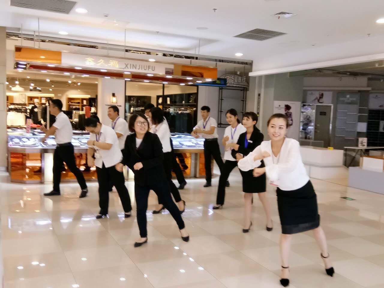 舞動青春，人人樂人《冰原飄移舞》在各地火熱上演